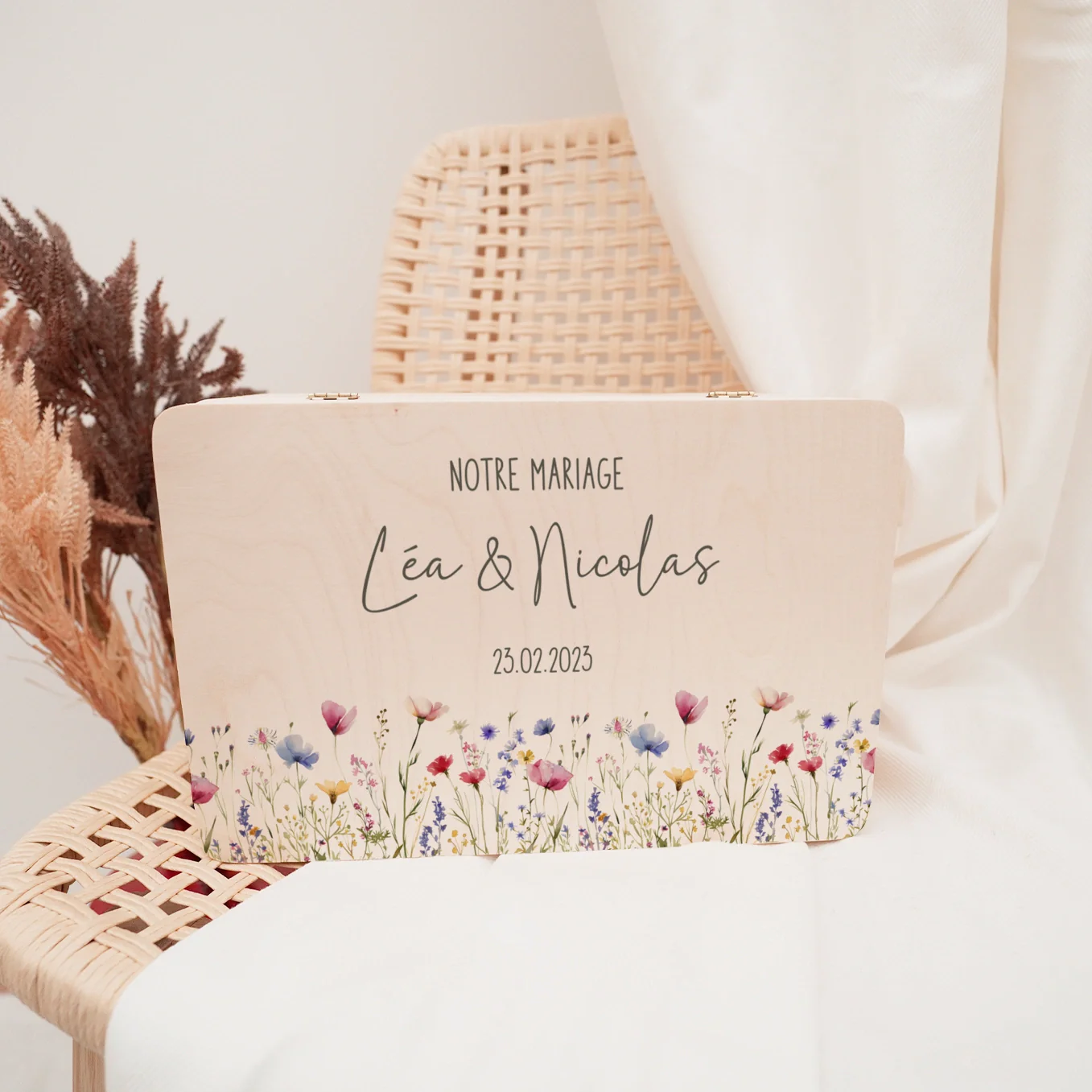 Boîte à souvenirs de mariage personnalisée « Fleurs » - Image 9