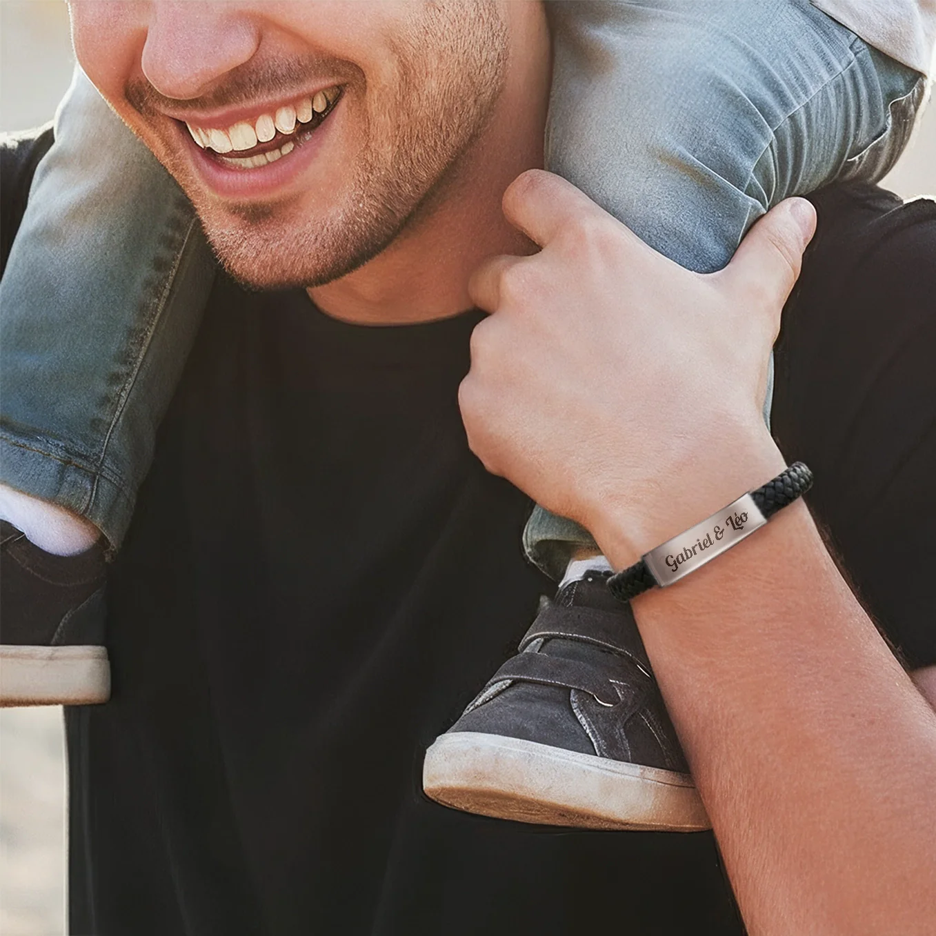 Bracelet en cuir personnalisé « Papa » - Image 11