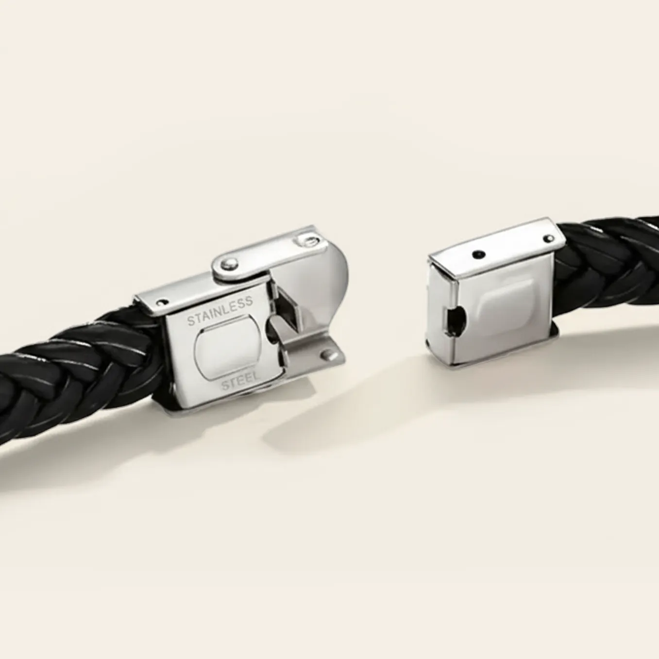 Bracelet en cuir personnalisé « Papa » - Image 6