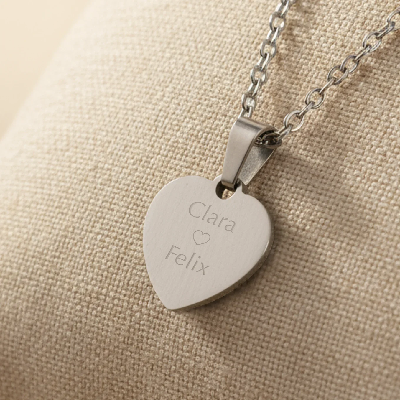 Collier personnalisé cœur « Love » - Image 8
