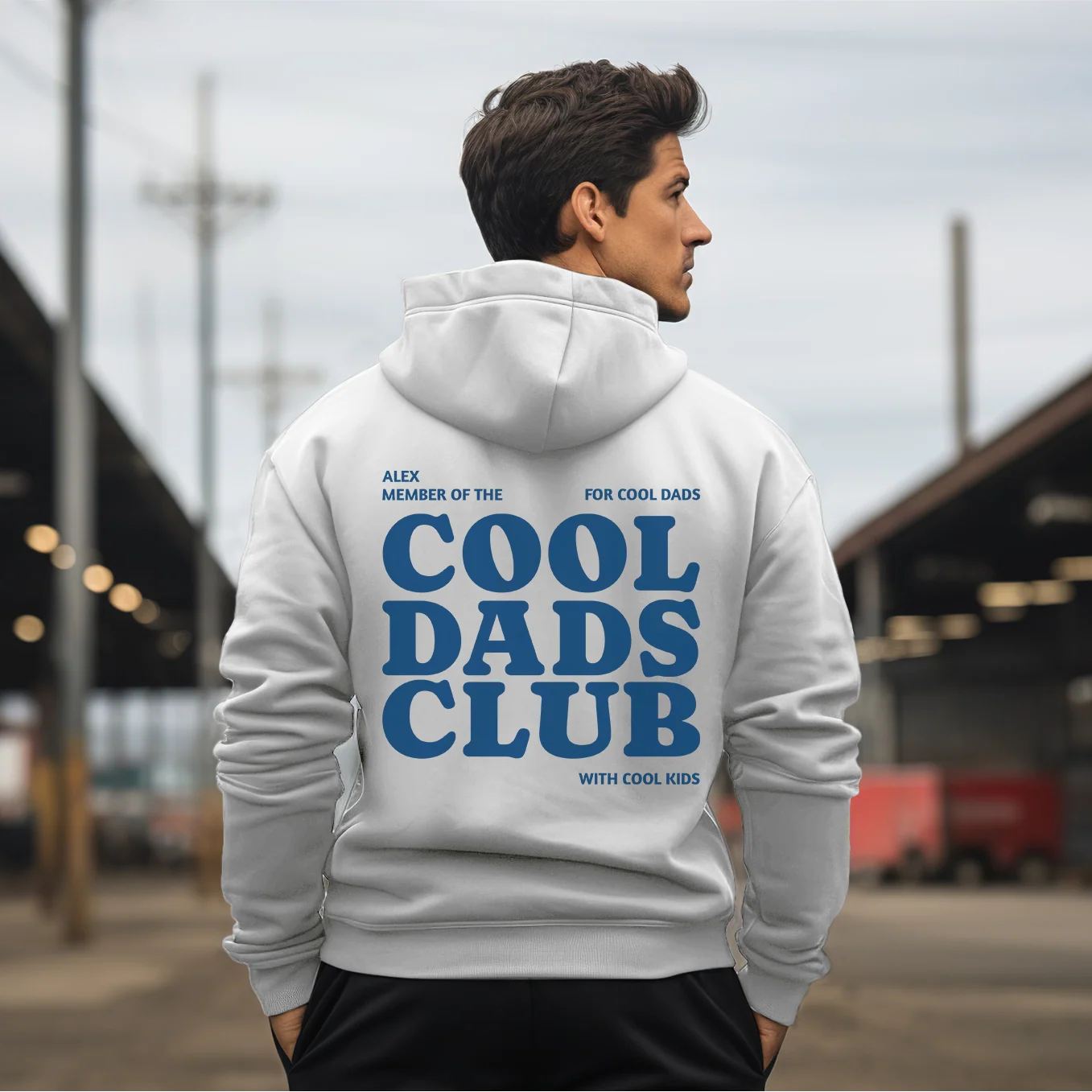 Personalisierter Hoodie "Cool Dads Club" - Image 4