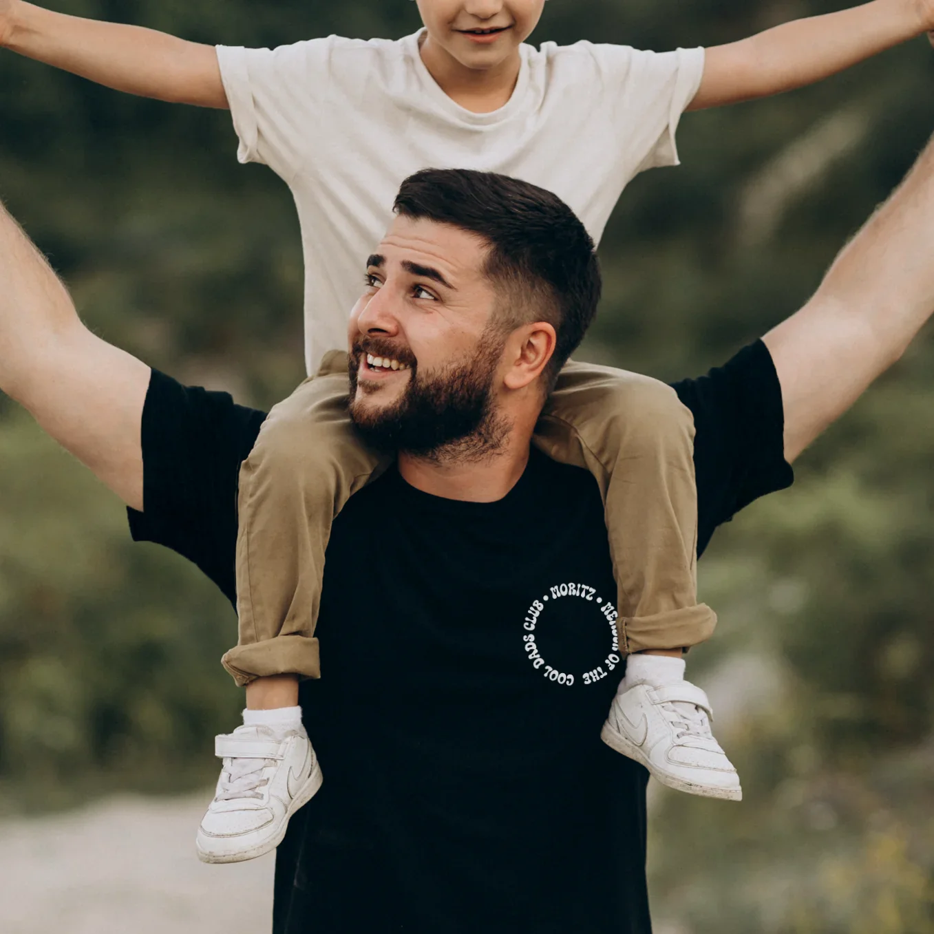 Personalisiertes T-Shirt "Cool Dads Club" - Image 4