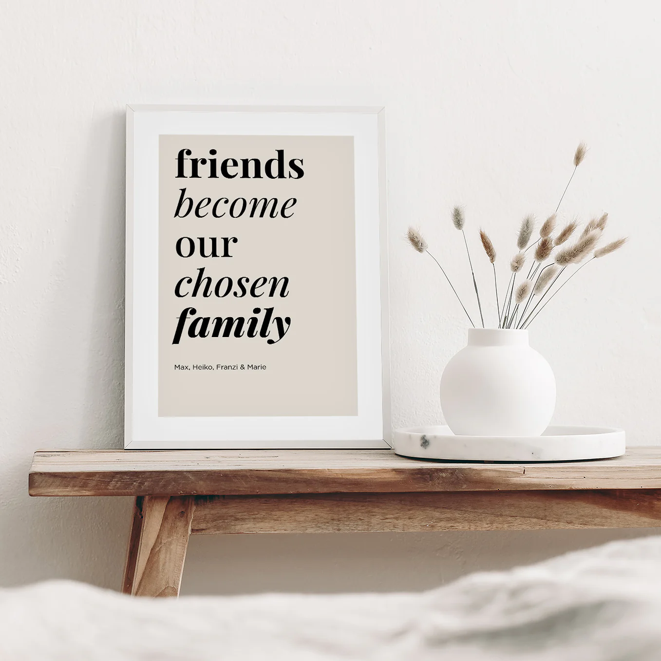 Affiche "les amis deviennent une famille" - Image 3