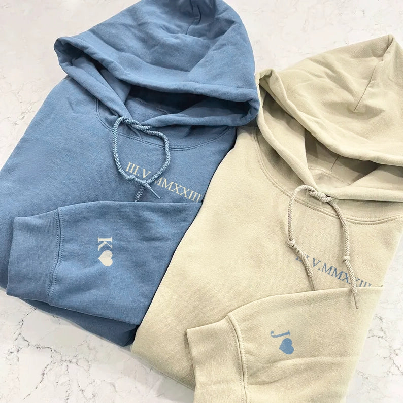 Sweat à capuche personnalisé « Date romaine » - Image 8