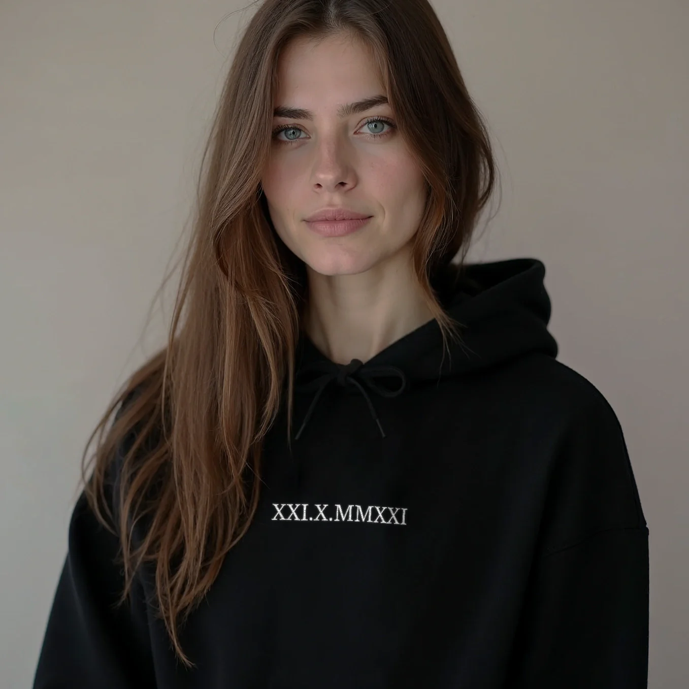 Sweat à capuche personnalisé brodé « Date romaine » - Image 11
