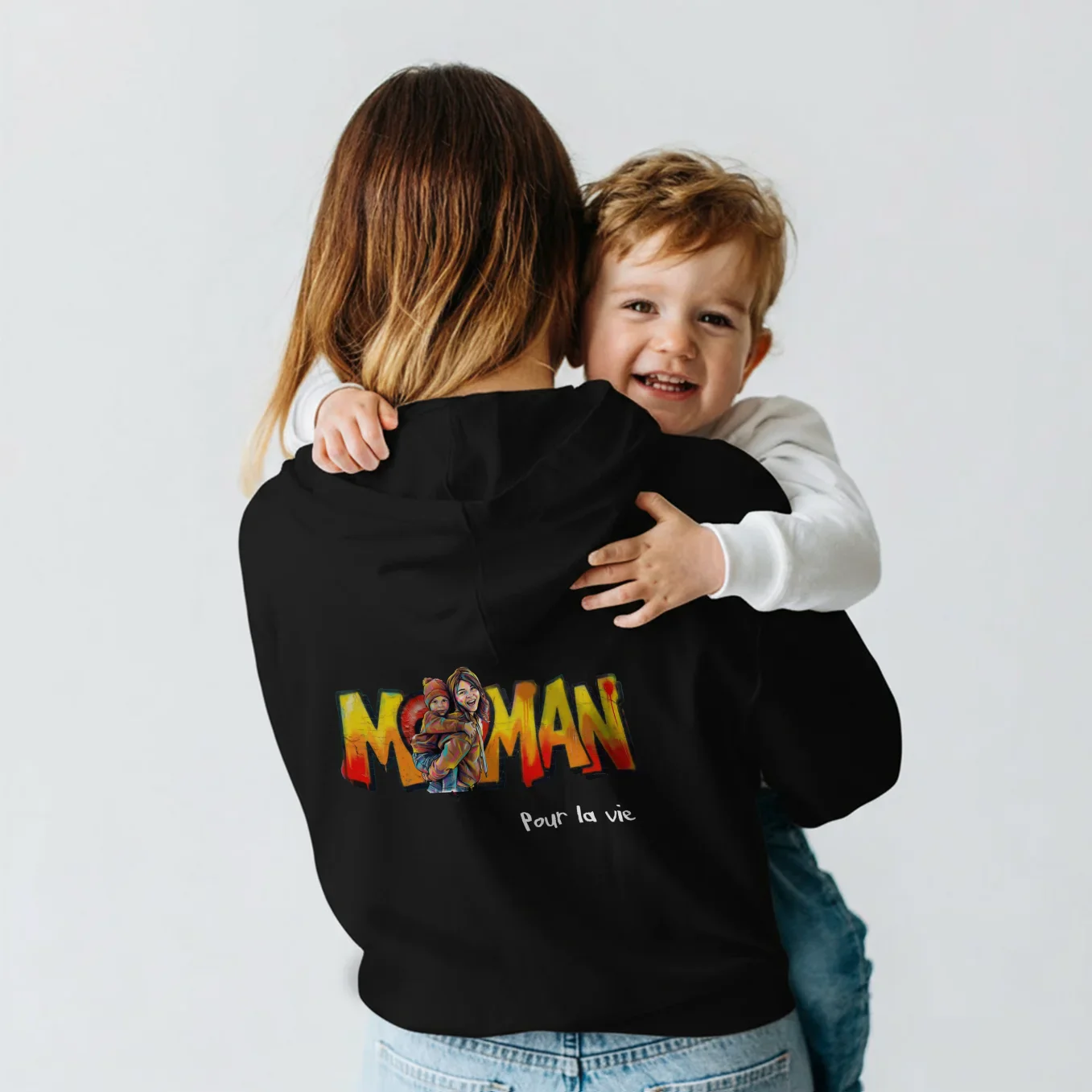 Sweat à capuche personnalisé "Love Maman" - Image 13