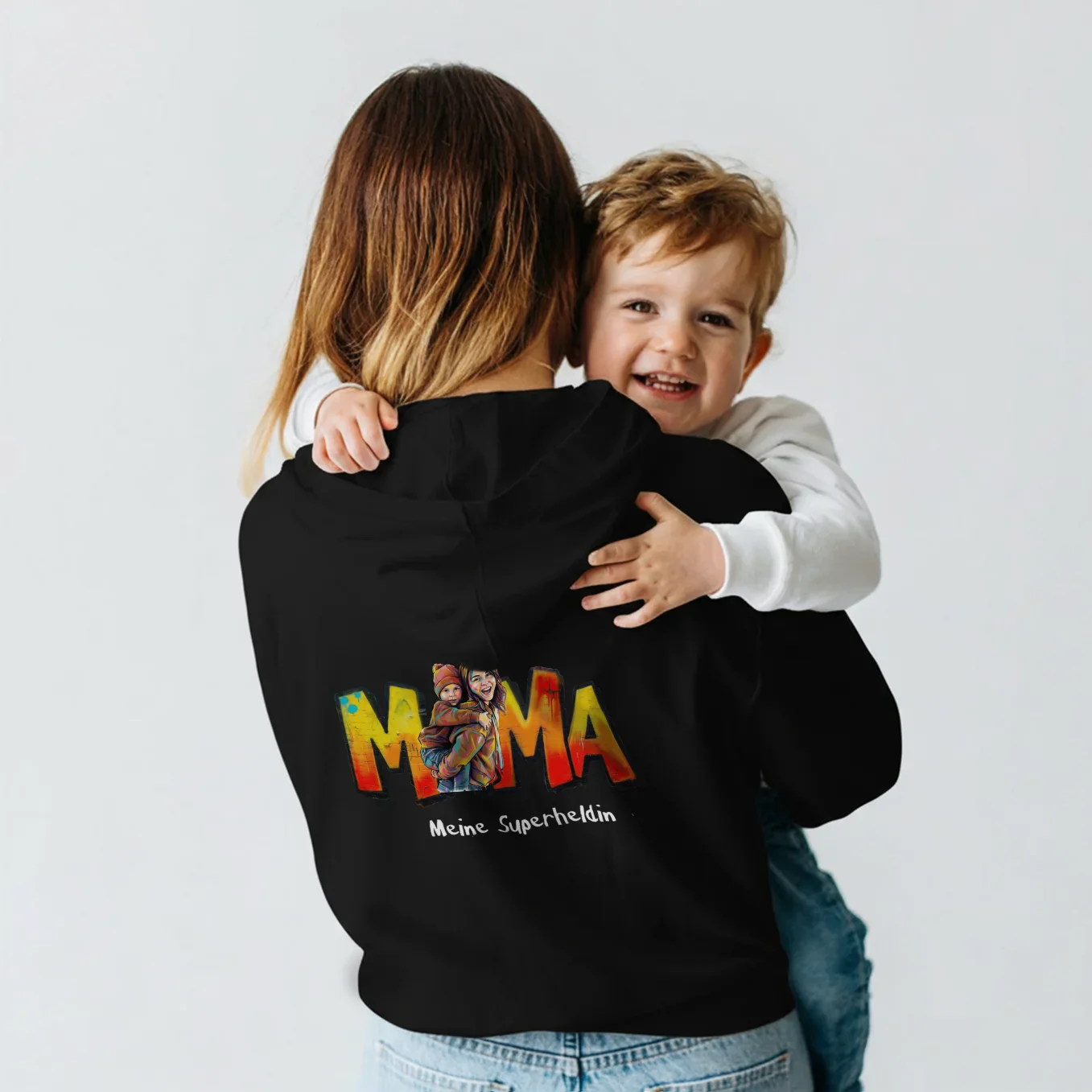 Sweat à capuche personnalisé "Love Maman" - Image 3