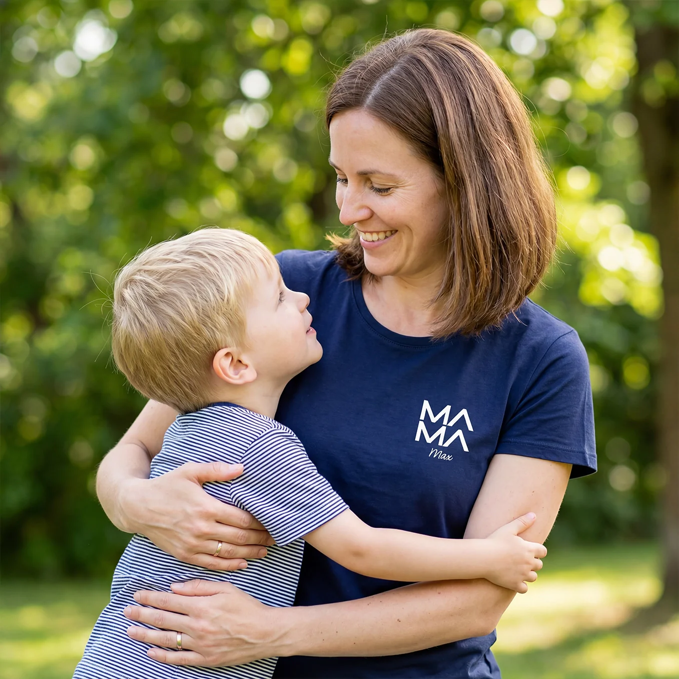 T-shirt personnalisé pour maman « Moderne » - Image 4