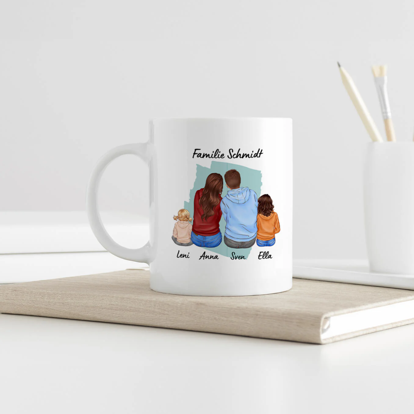 Caricature de famille tasse
