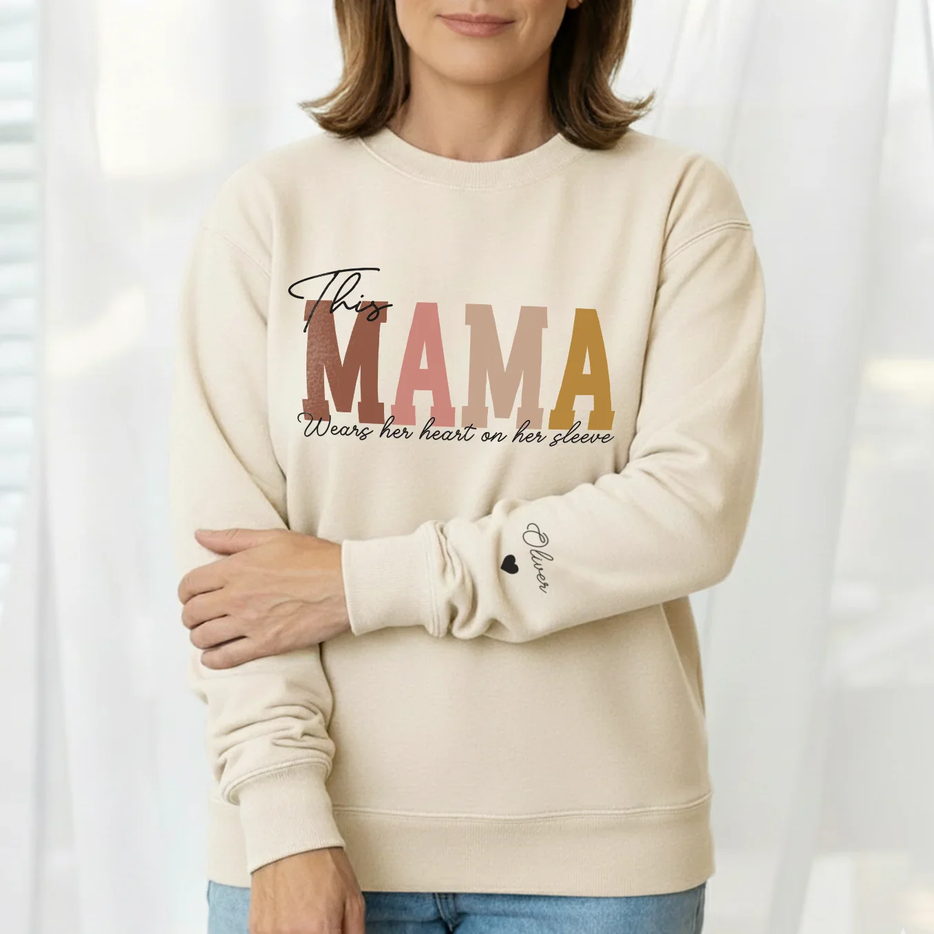 (US) Personalisierter Mama Sweater mit Ärmeldruck - Image 6